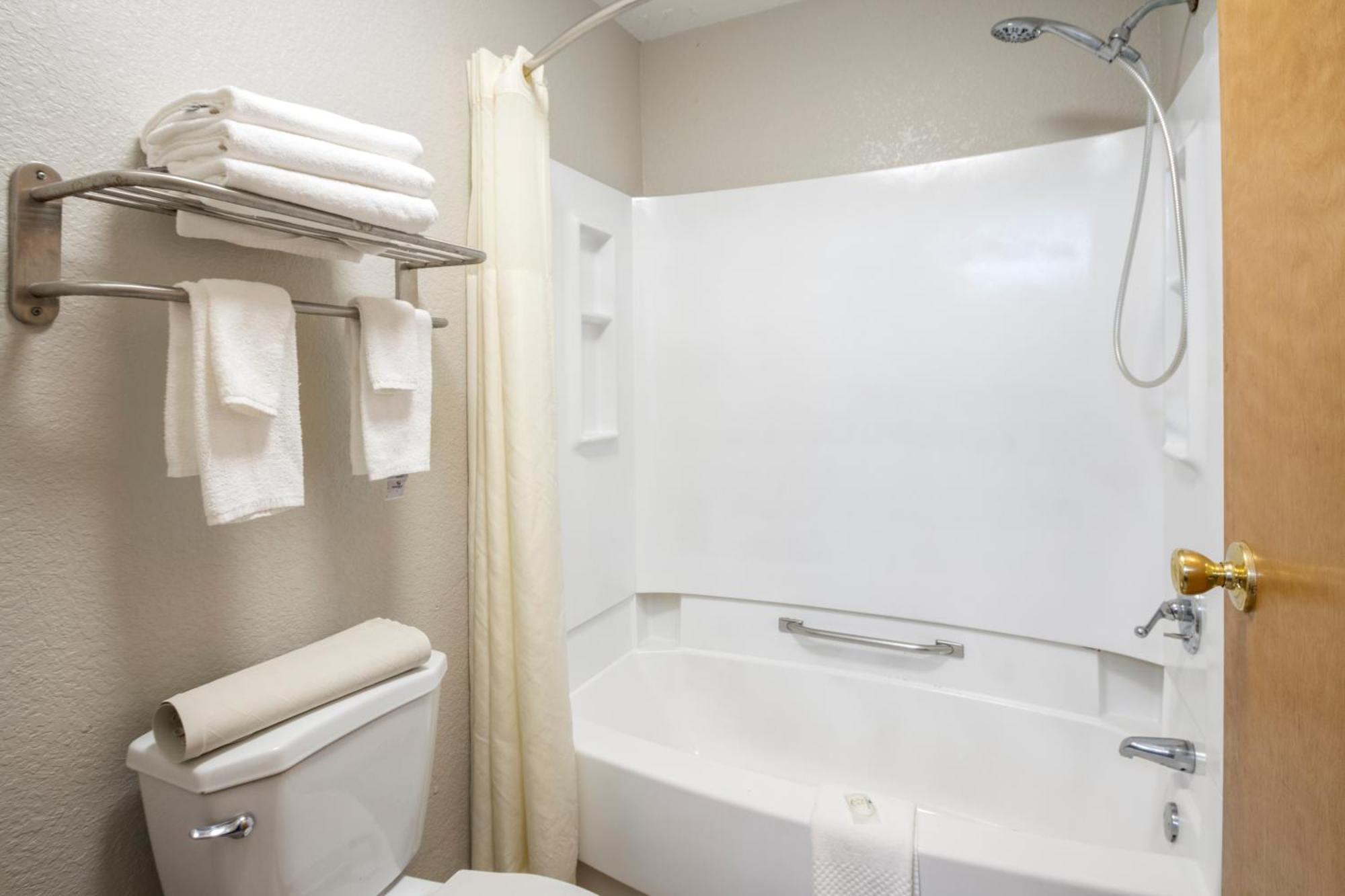 Quality Suites Hickory South Buitenkant foto