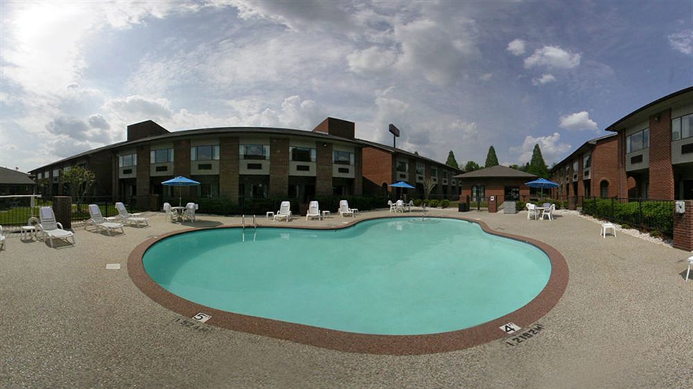 Quality Suites Hickory South Buitenkant foto
